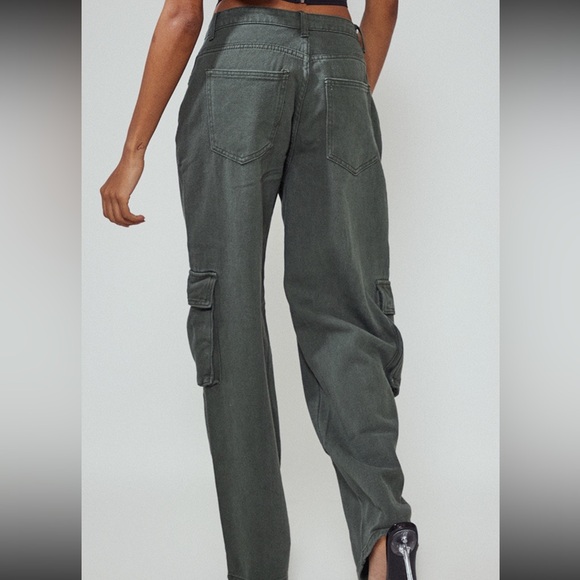 NWT PLT Dark Green Cargo Jeans. Size 8 - Picture 3 of 4